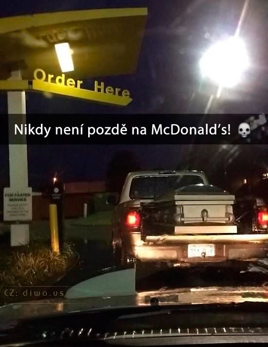Diwous - McDonald's, rakev, McDrive, lebka, vtip, humor