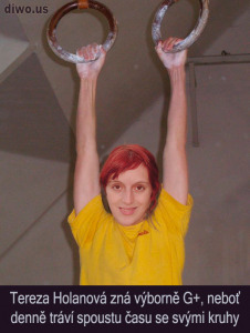 Diwous - Tereza Holanová, Aktuálně.cz, redaktorka, Google Plus, gymnastika, kruhy, vtip, humor